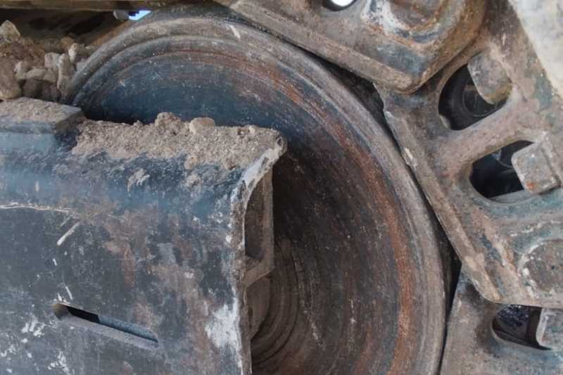 OmecoHub - Immagine NEW HOLLAND E245B